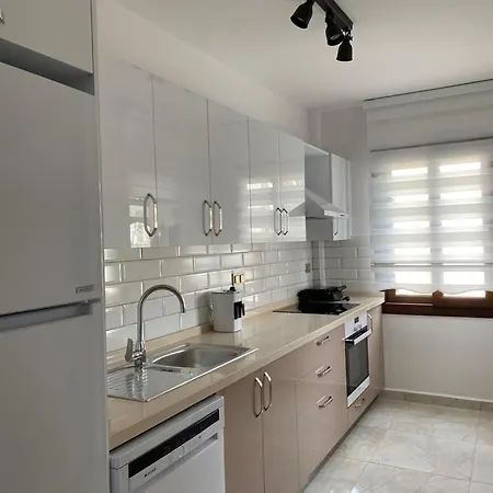 Central Apartment 10 Min To Marmaris Public Beach شقة