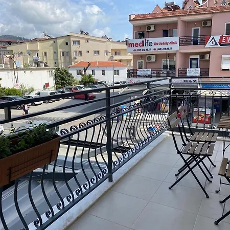 شقة Central Apartment 10 Min To Marmaris Public Beach *